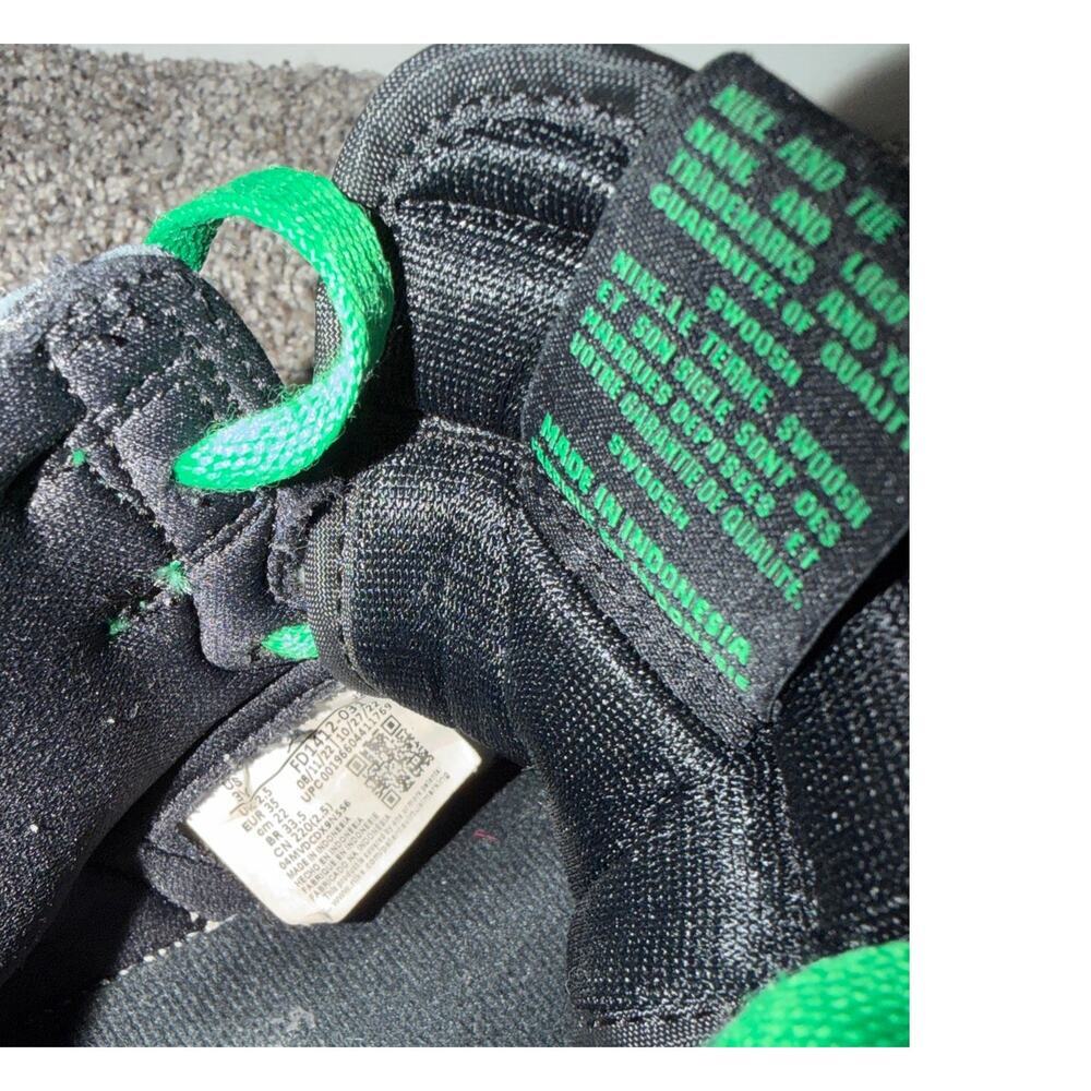 Nike Air Jordan 1 Retro High OG "Lucky Green" youth size 3 - Picture 5 of 7